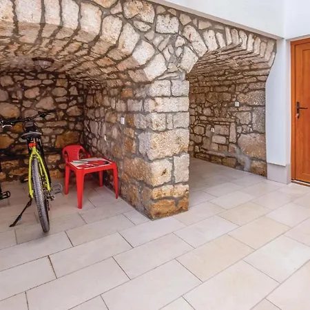 Two-bedroom Holiday In * Selce